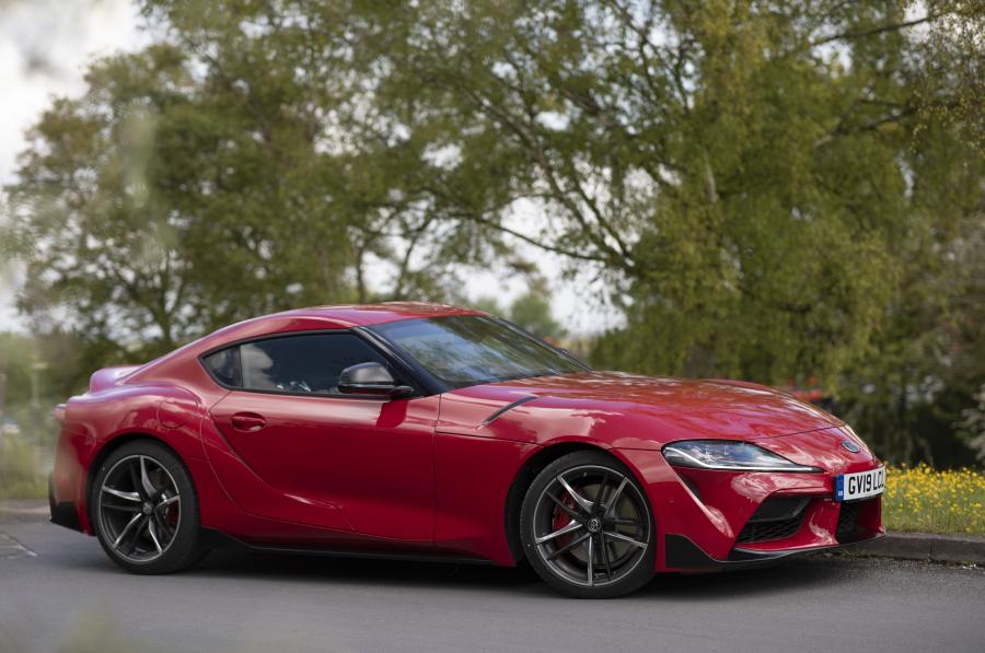  Toyota GR Supra (A90) 2019 года  (UK) (фото 44 из 91)